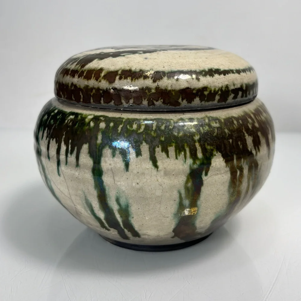 Art Studio Handmade Artist Signed Green Iridescent Glaze Pottery Lidded Urn Jar